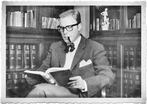 En 1967, siendo profesor de Historia de la Cultura